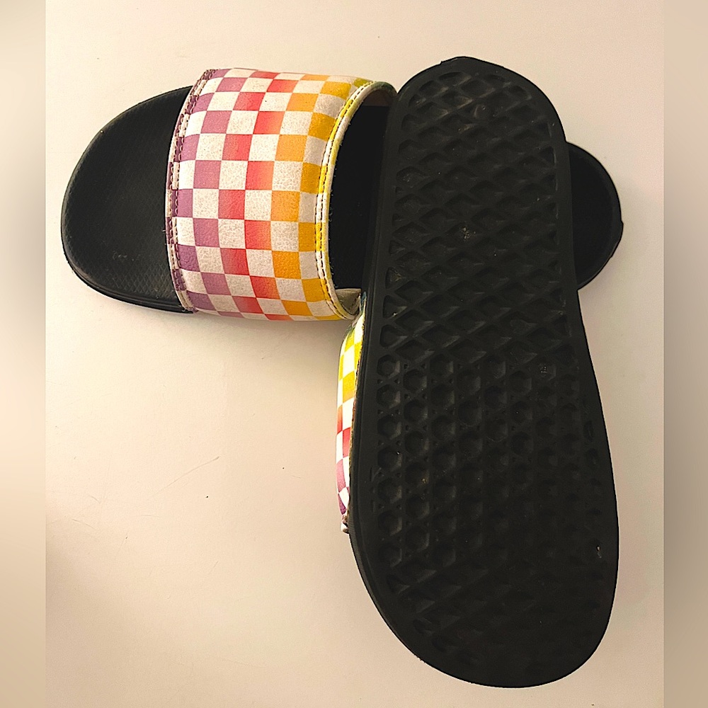 Girl Slides - Picture 2 of 2